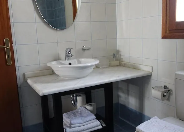 Petroto فيلة كوتاري