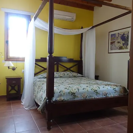 Villa Petroto Villas