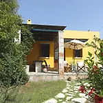 Villa Petroto