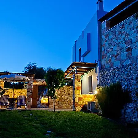 Petroto Villas